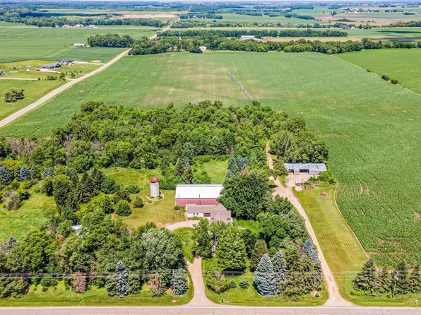 3599 210th St E, Farmington, MN 55024