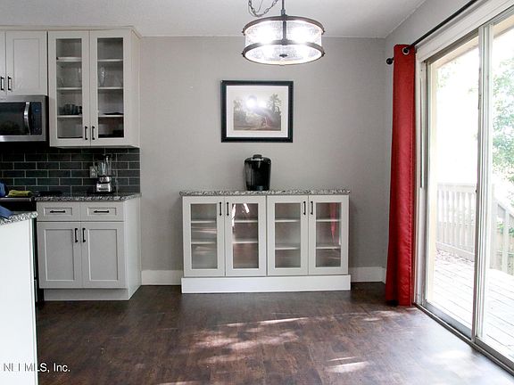 5th image of 1800 PARK Avenue #342