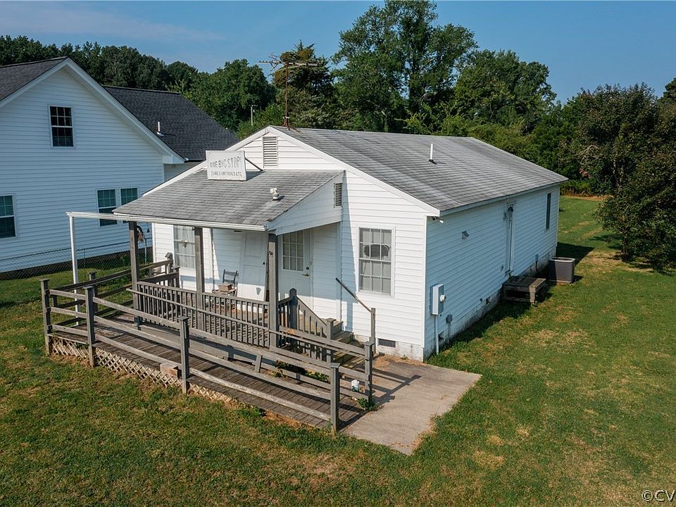 1st image of 815 Mineral Ave