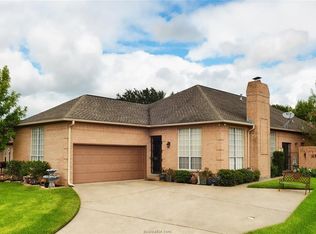 3001 Gleneagles Ct, Bryan, TX 77802