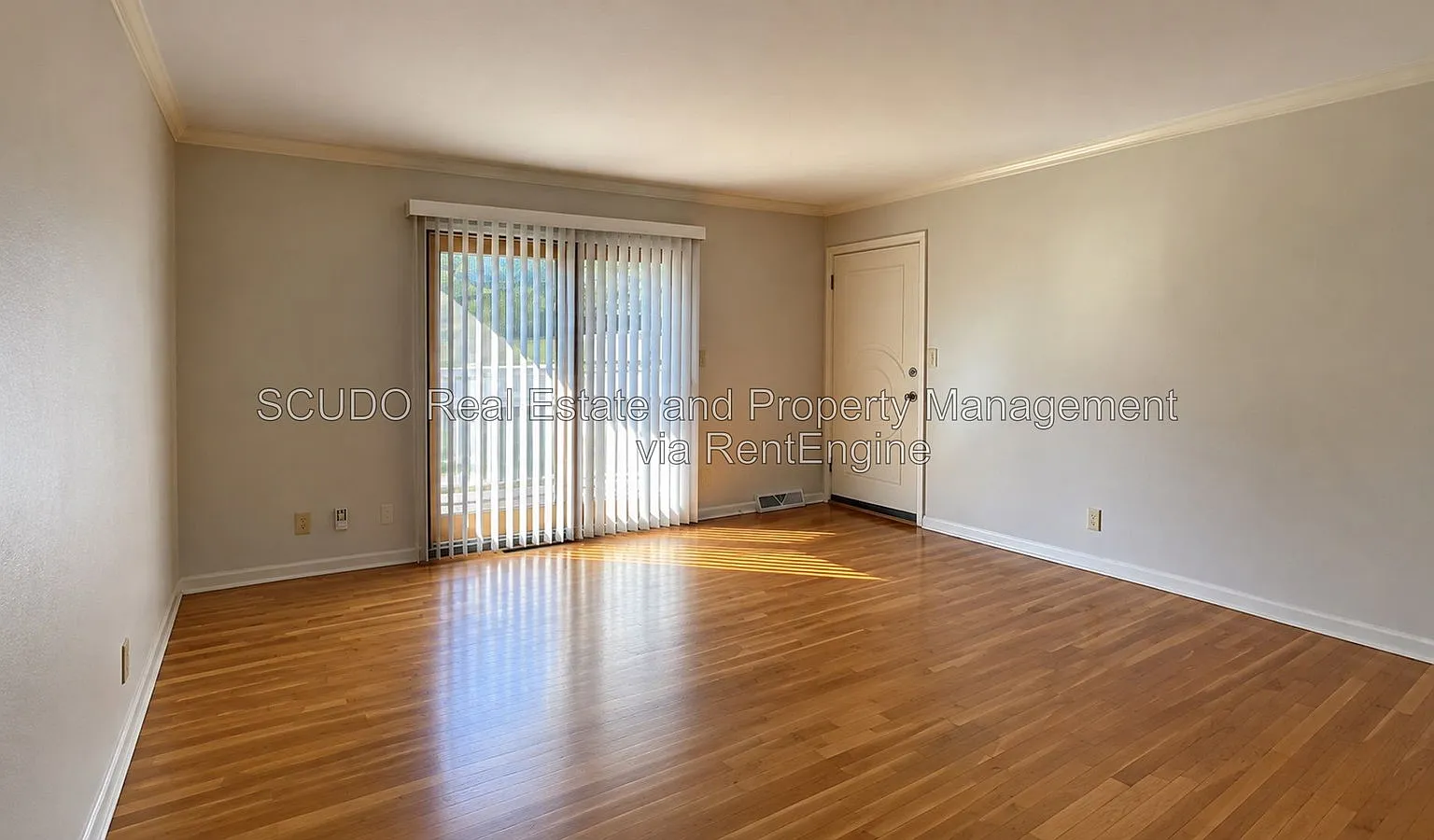 1 bed, 1.0 bath, $1,100 — Photo 2