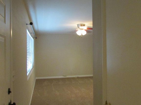 5th image of 3139 Fiesta Ln