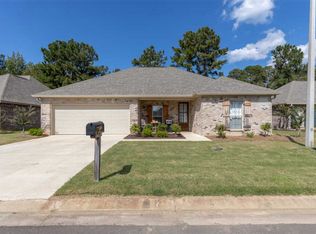 208 Bream Pond Ln, Brandon, MS