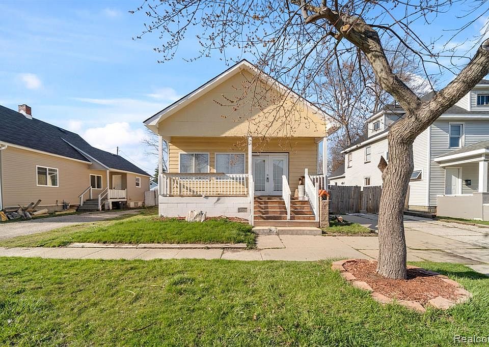 1219 White St, Port Huron, MI 48060 Zillow