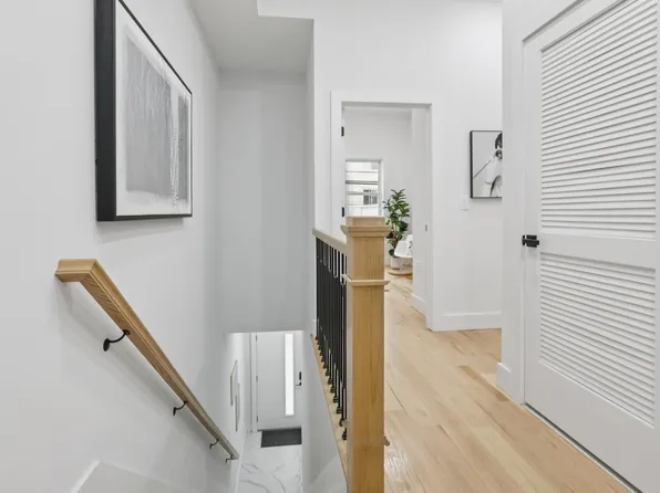 78 Beacon Avenue image 19 of 50