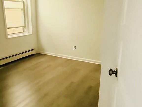 3rd image of 335 Washington Ave