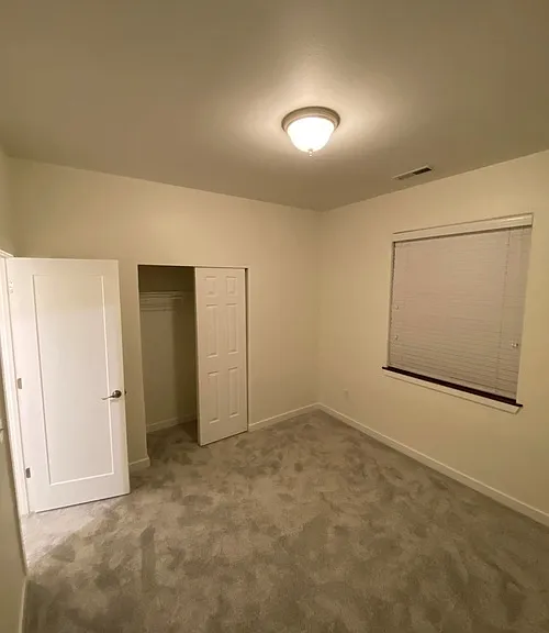 1171 Newton St — Photo 27