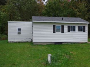 14268 8th Ave, Marne, MI 49435