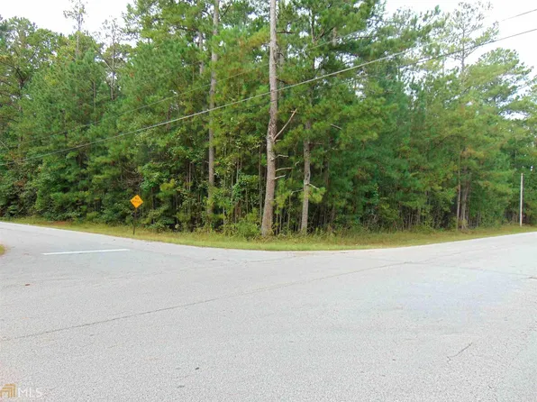 600 Ginger Cir, Lagrange, GA 30240