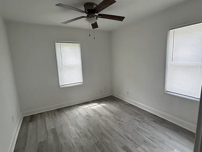 4230 Connecticut St — Photo 18