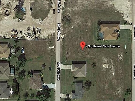 2nd image of 9 SW 37th Ave
