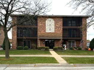 8151 168th Pl APT 1E, Tinley Park, IL 60477