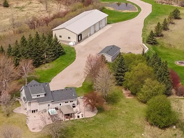 4909 County Road 9 NE, Willmar, MN 56201
