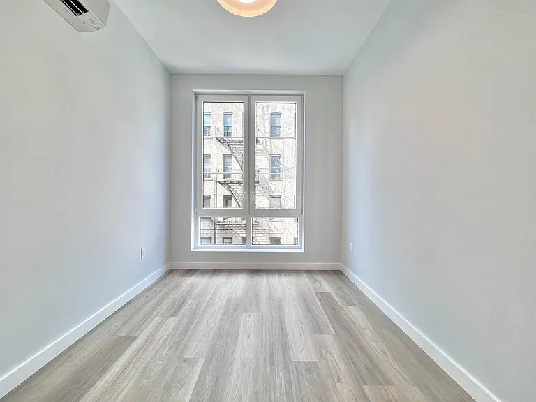 2917 Snyder Ave #5G — Photo 10