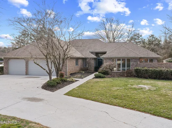 452 Mariner Point Dr, Clinton, TN 37716