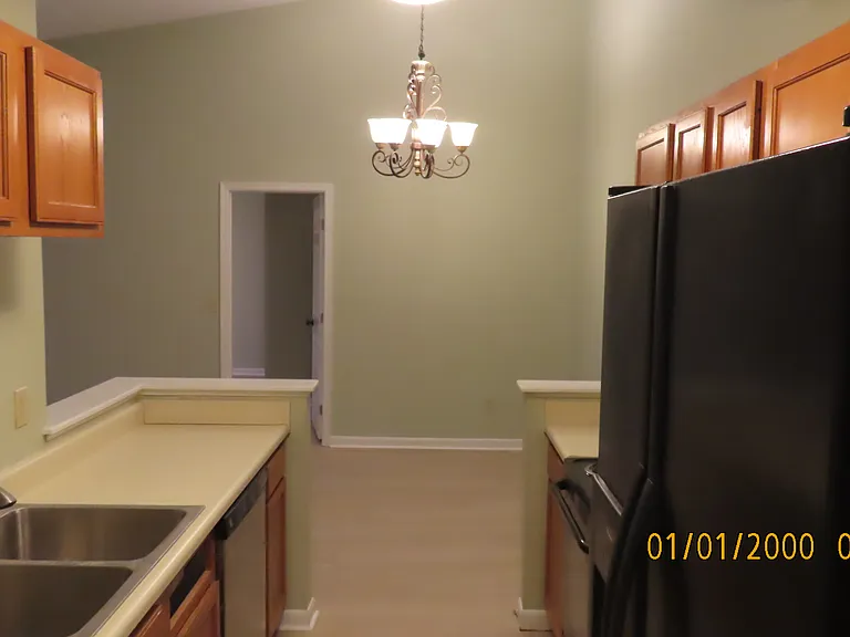 10559 Lynn Ln #12 — Photo 4