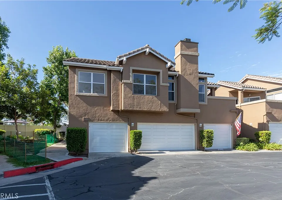 28456 Klondike Dr