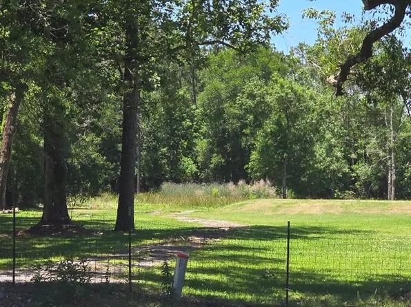 1127 Highway 12, Orange, TX 77632