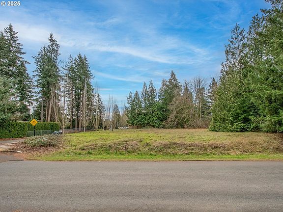 3rd image of 3908 SE 168th Ave