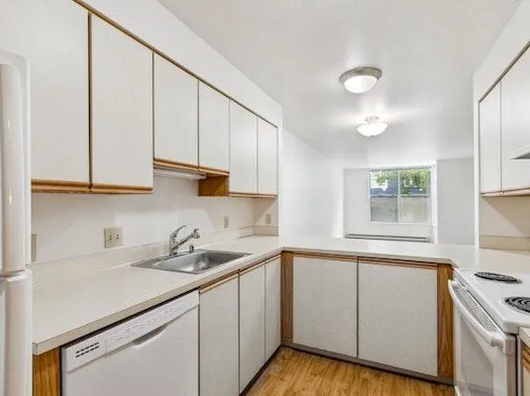Strada 67, 6619 Roosevelt Way NE #2-307, Seattle, WA 98115
