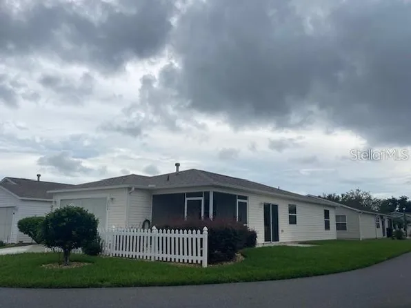 2744 Collington Dr, The Villages, FL 32162
