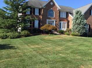 3 Jerrick Ct, Mount Laurel, NJ 08054