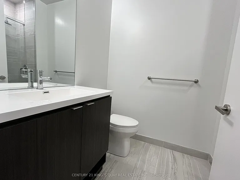 55 Cooper St #4111 — Photo 17