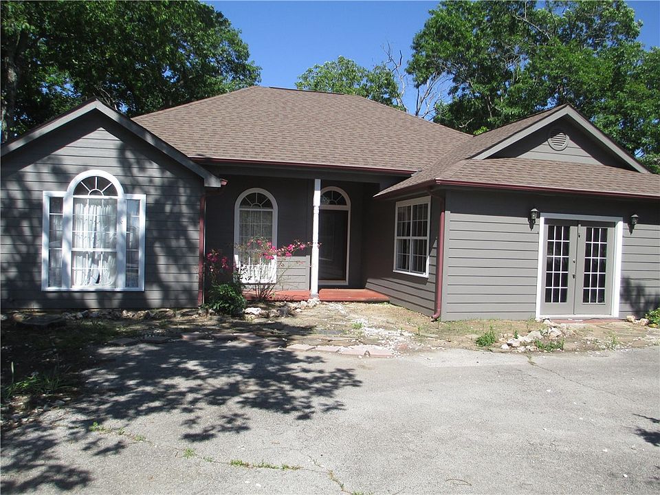 1st image of 166 Holiday Island Dr