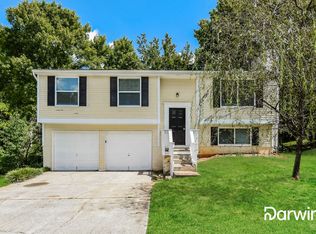 2700 Meadow Rdg, Marietta, GA 30066