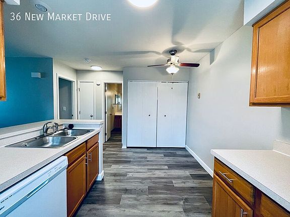 4th image of 36 New Market Dr