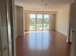 5703 SW 72nd St #5777, Miami, FL 33143