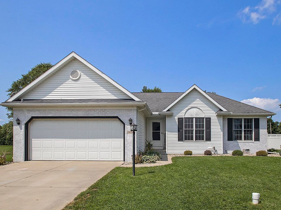 1st image of 20241 Falcon Brook Ct