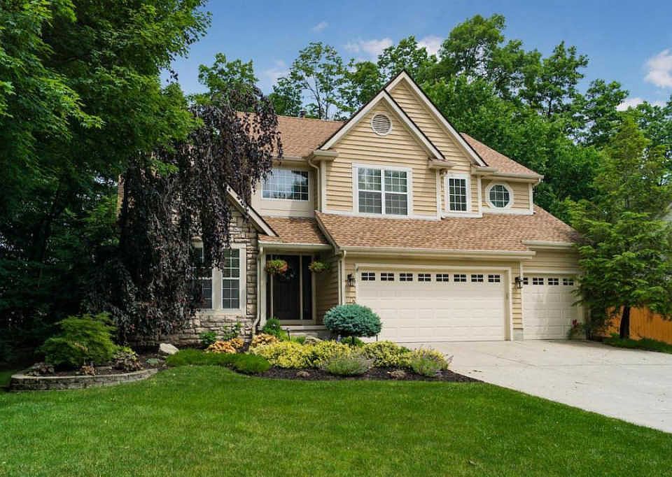 1st image of 4686 Huntwicke Dr