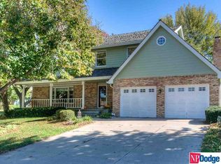 6407 S 107th St, Omaha, NE 68127