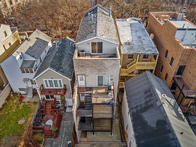 2732 N Wayne Ave — Photo 5