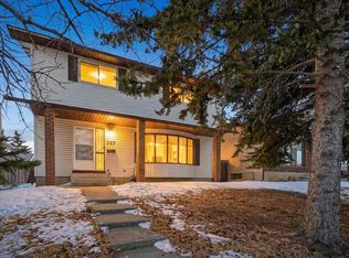 247 N Templewood Rd NE, Calgary, AB T1Y 4B1