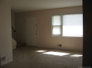 795 Adams Ln, North Brunswick, NJ 08902