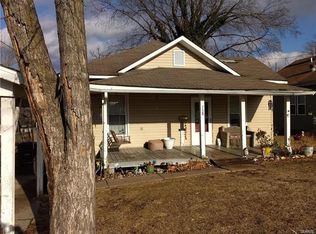 150 5th St, Troy, MO 63379