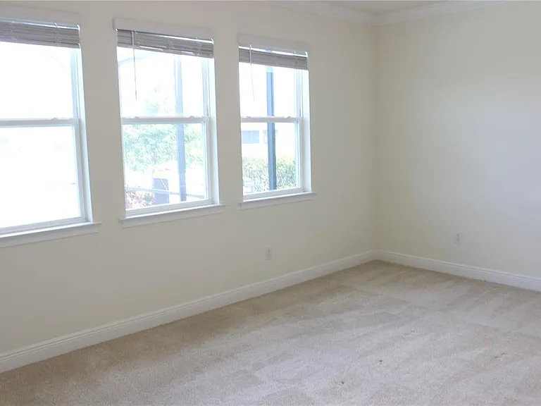 5826 Long Shore Loop — Photo 17