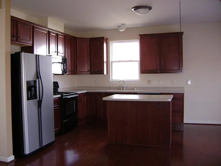 249 Hays Blvd — Photo 5