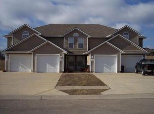 1208 Pebblecreek Dr APT A, Warrensburg, MO 64093