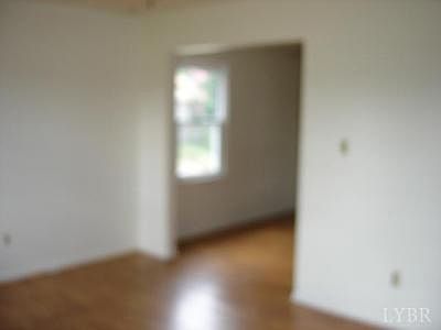 5th image of 4805 Tyreeanna Rd