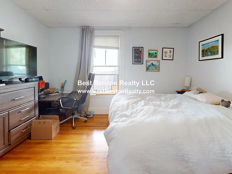 104 Highland Ave #3 — Photo 12