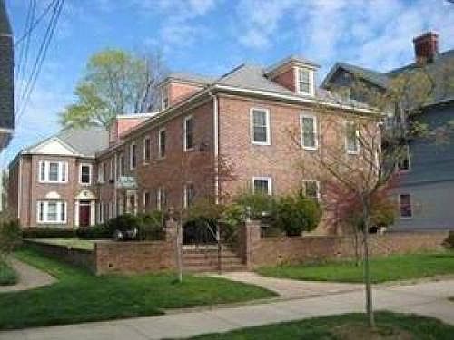1st image of 204 Alden Ave APT 4