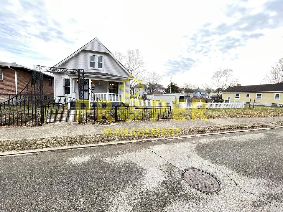 1st image of 700 Dennison Ave