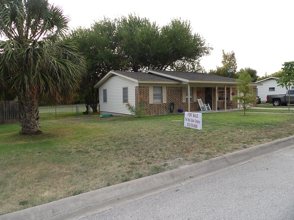 1st image of 304 Julie St