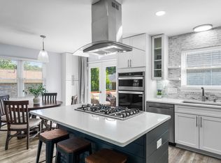 618 Benning Dr, Destin, FL 32541