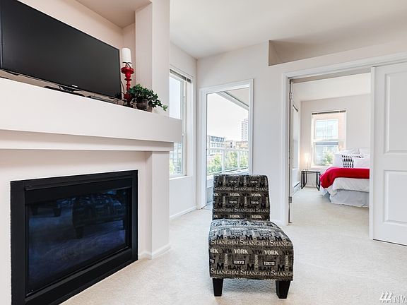 4th image of 4343 Roosevelt Way NE APT 507