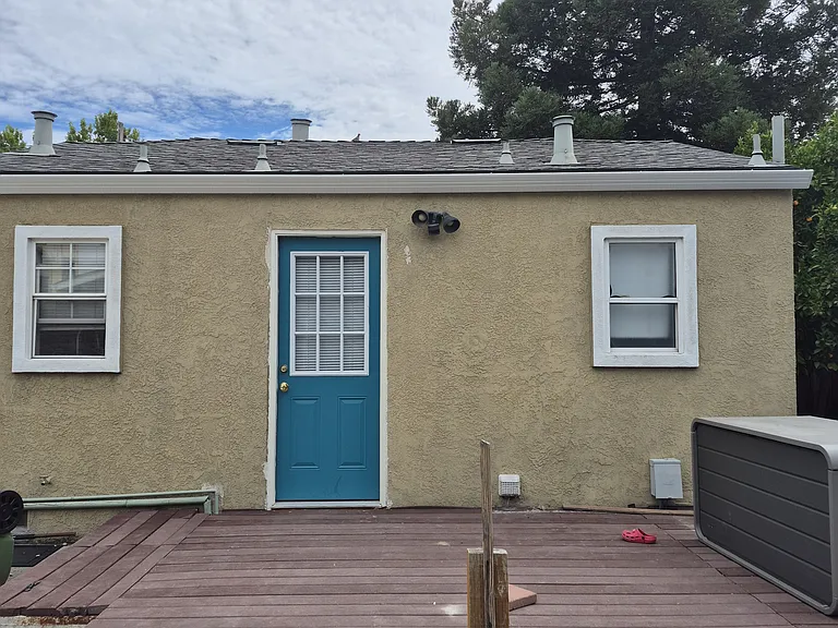 1442 Main St — Photo 12