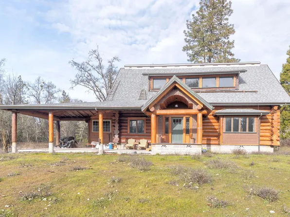 4420 Holland Loop Rd, Cave Junction, OR 97523